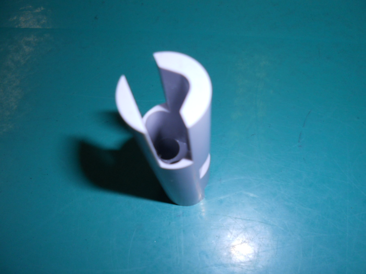 通信機器用深穴部品
